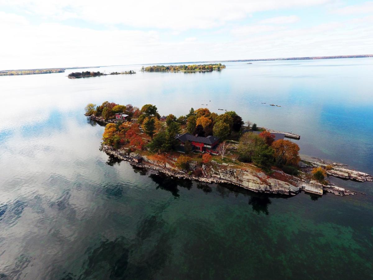 Whiskey River Cottages Formerly Seaway Slips Clayton Exterior photo